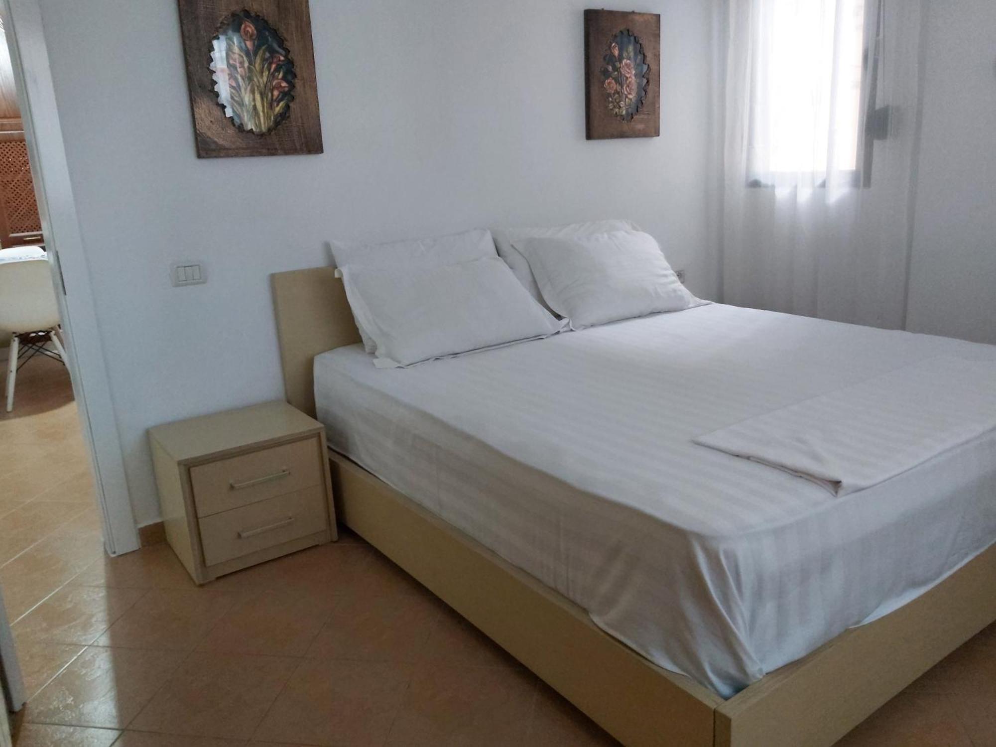 Apartament Golem * Golem (Tirana)
